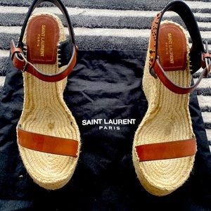 LIKE NEW !! Iconic Saint Laurent espadrilles must have for the summer -